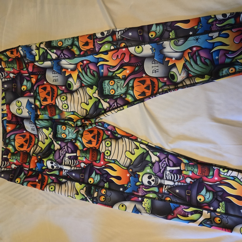Constantly Varied Gear Halloween Themed Capris Length Leggings